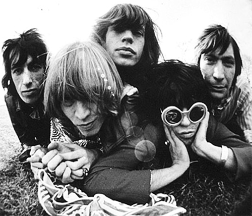The-Rolling-Stones-vs-Beatles The-Rolling-Stones-vs-Beatles